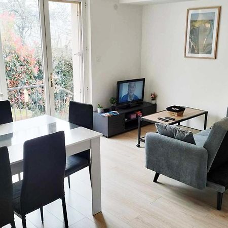 Appartement Cosy 2 Chambres Avec Jardin เลส์-ปองต์-เดอ-เซ ภายนอก รูปภาพ